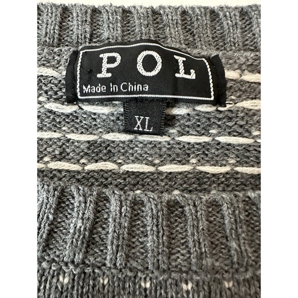 POL Sweater Top Women's XL Gray Reindeer Long Sleeve Pullover Christmas Cozy - Picture 3 of 9